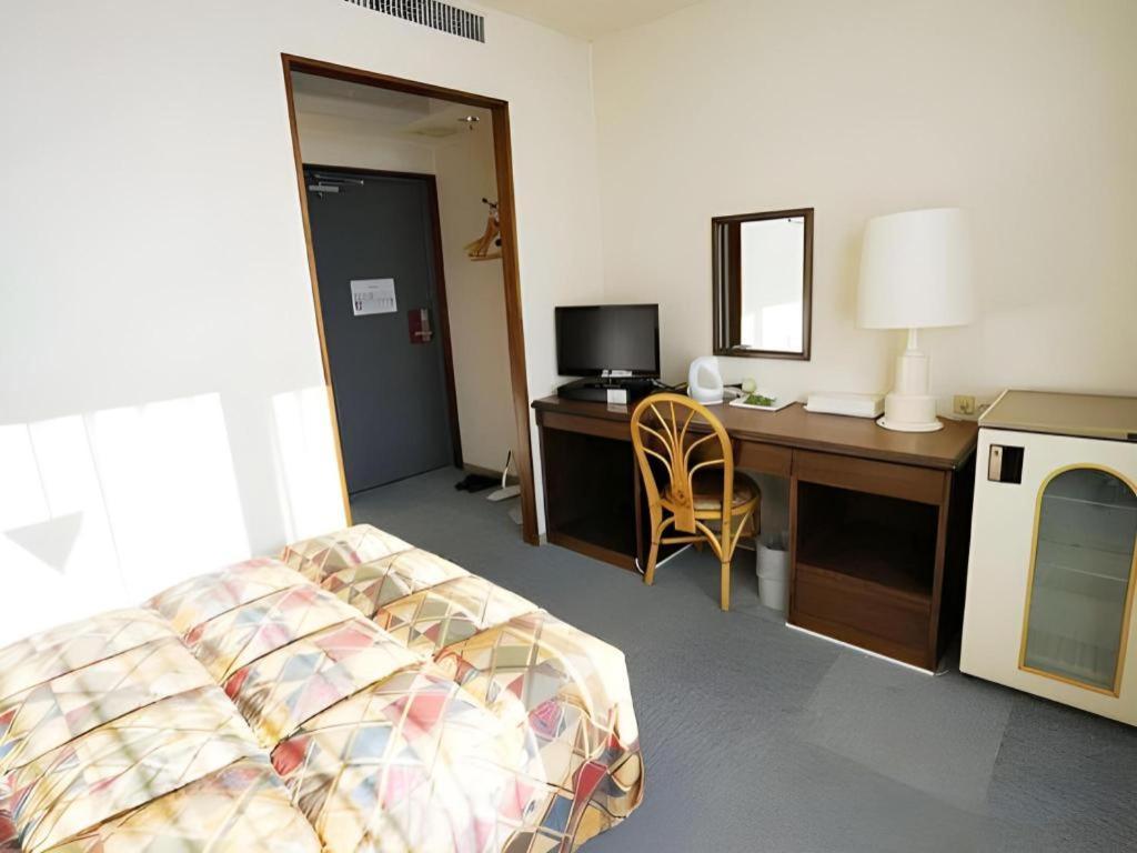 Neyagawa Trend Hotel Osaka Exteriör bild